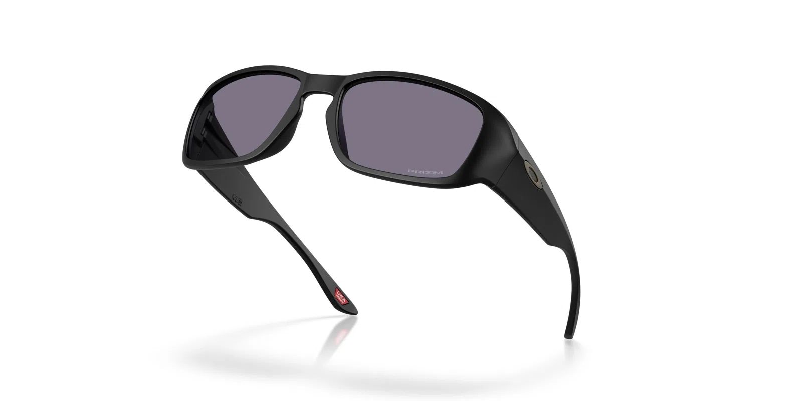 Oakley Tourniquet 9521 Sunglasses - view 11